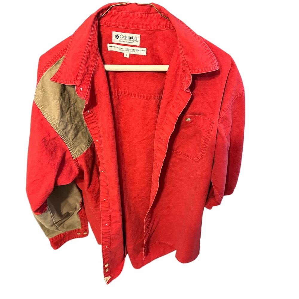 Red men’s Columbia shooting shirt size large